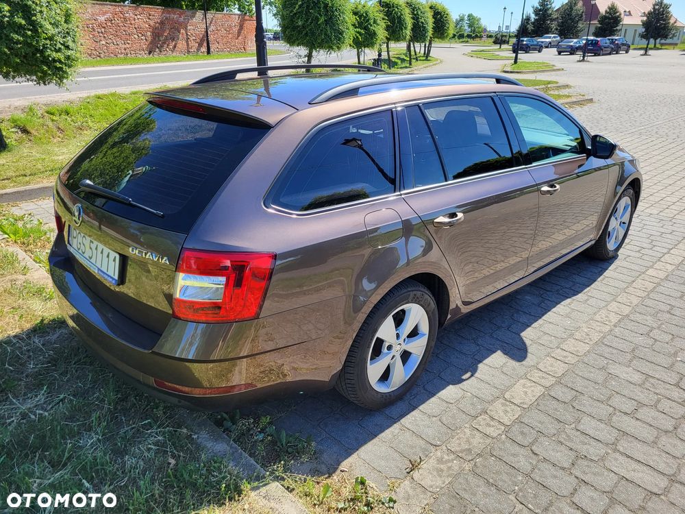 Skoda Octavia 1.4 TSI Ambition DSG - 4