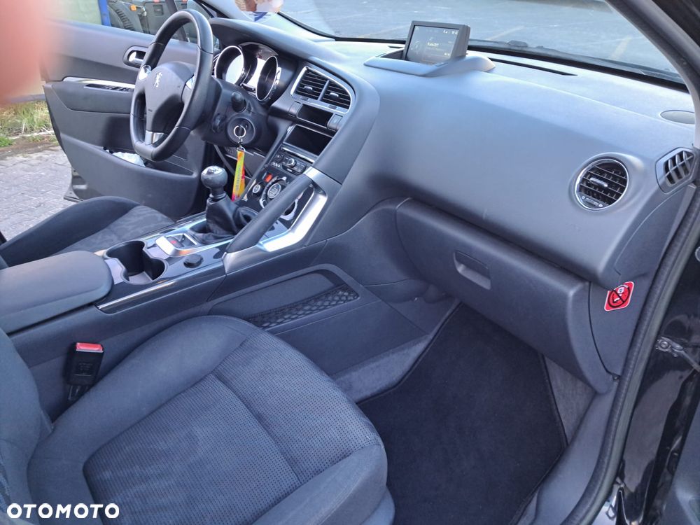 Peugeot 3008 HDi FAP 115 Active - 10