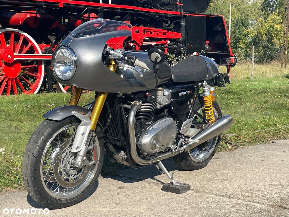 Triumph Thruxton - 13