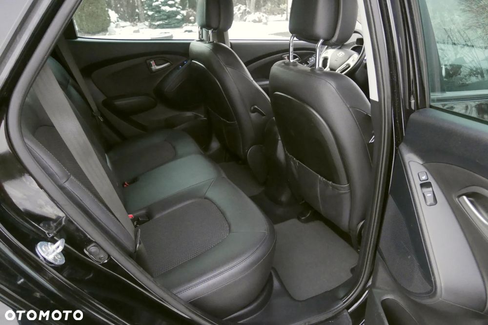 Hyundai ix35 2.0 CRDi 4WD Automatik Premium - 18