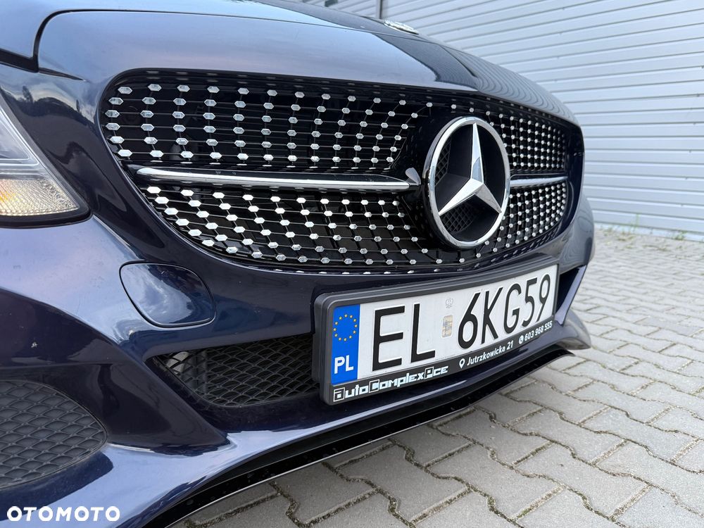 Mercedes-Benz Klasa C 300 7G-TRONIC - 15