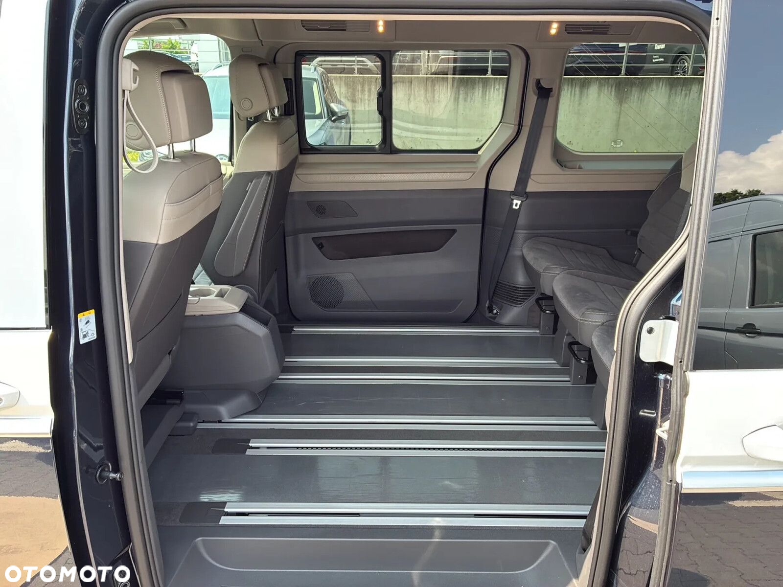 Volkswagen California - 16
