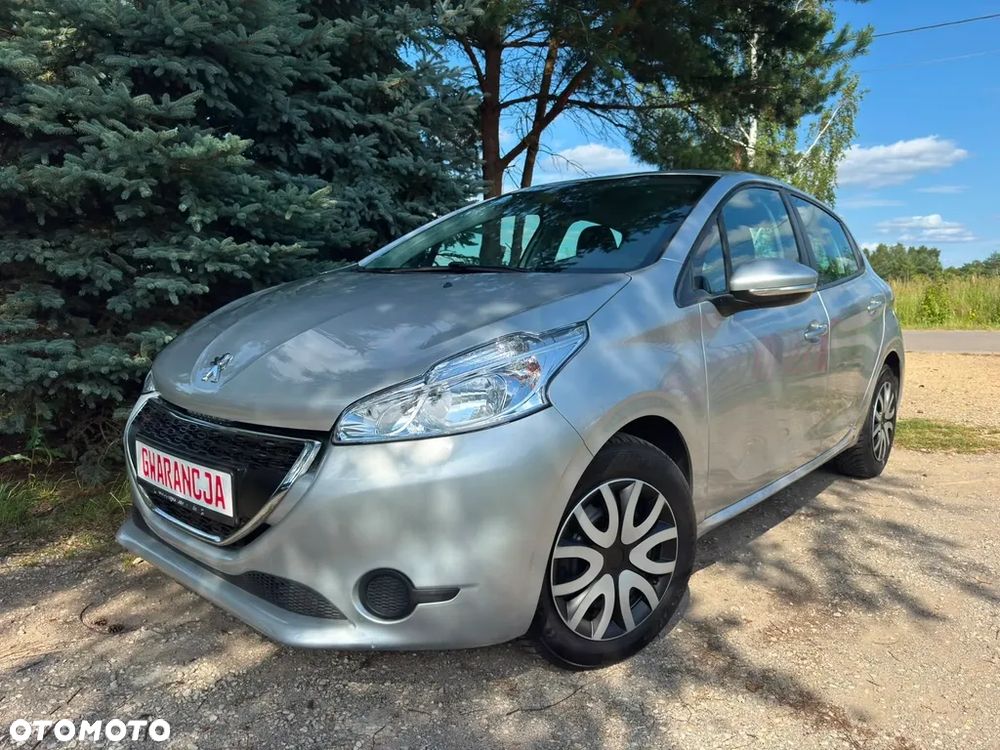 Peugeot 208 - 3
