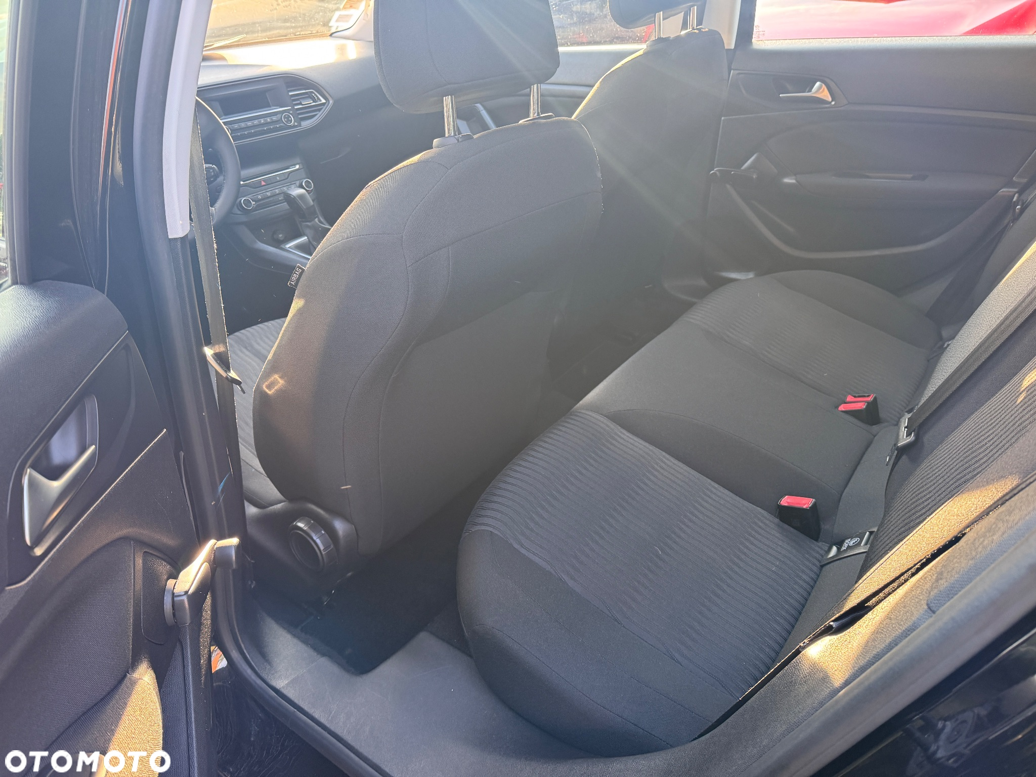 Peugeot 308 1.2 PureTech Access EU6 - 8