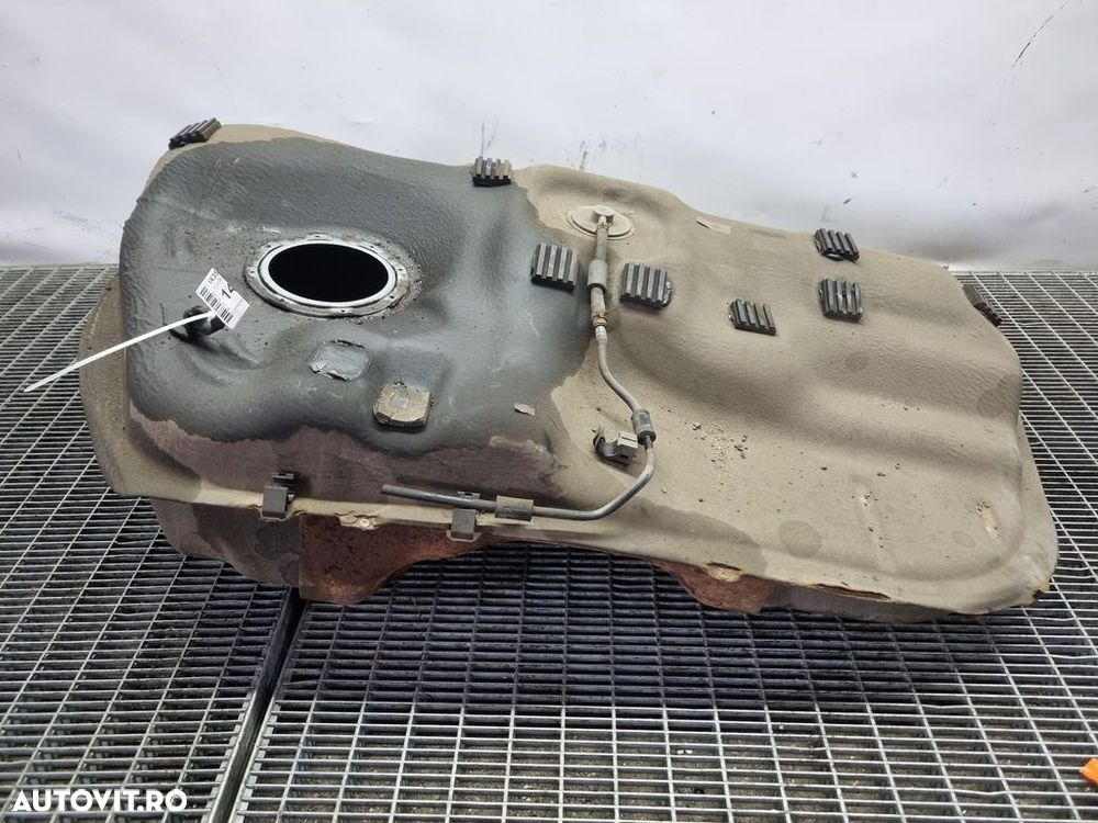 Rezervor combustibil Hyundai IX35 2.0 CRDI 2010 - 2019 D4HA SUV 4 Usi Euro5 (1491) ... - 1