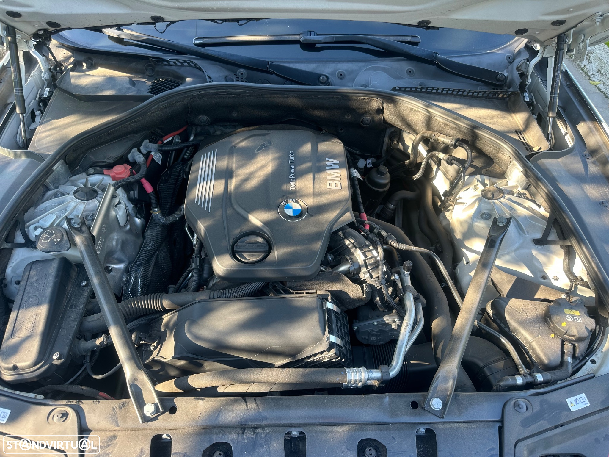 BMW 520 d Line Luxury Auto - 30