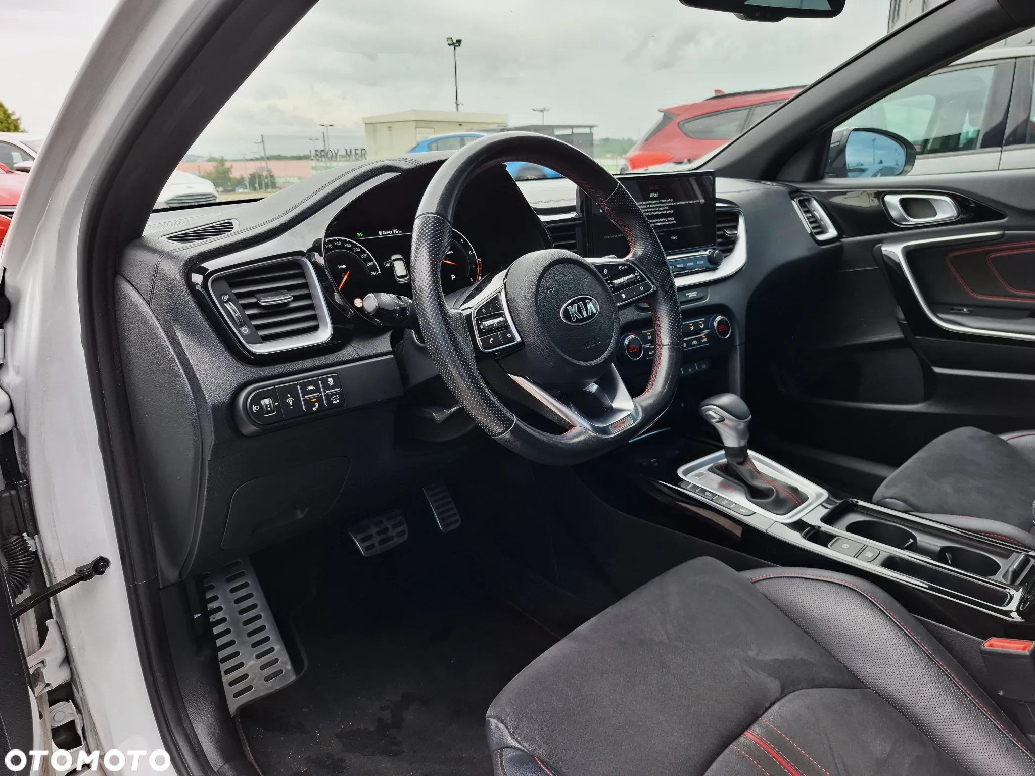 Kia ProCeed 1.6 T-GDI GT DCT - 10