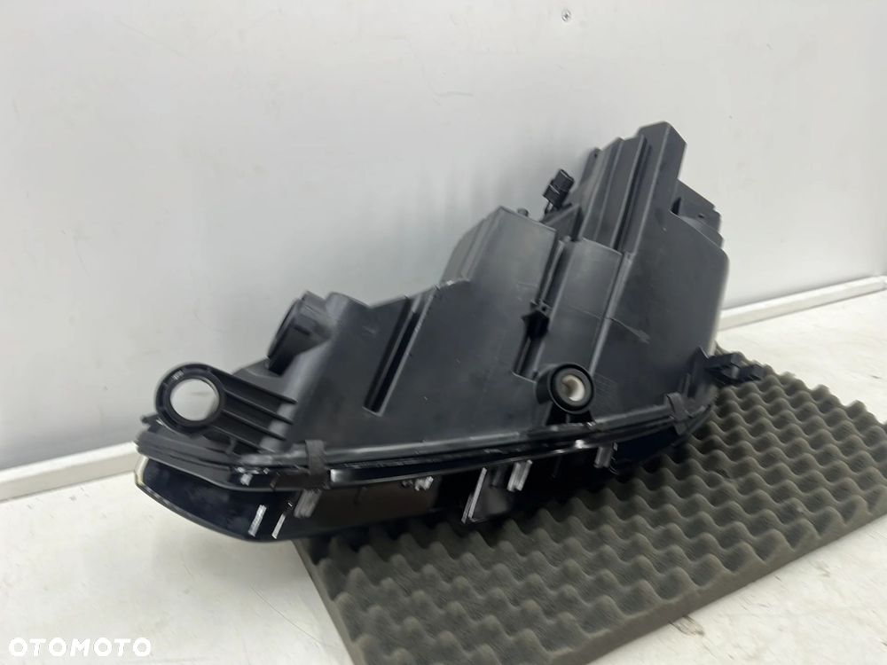 Lampa reflektor Audi A4 B9 8w 15-19r. PRAWA przednia XENON KSENON + LED oryginalna EUROPA prawy przó - 14