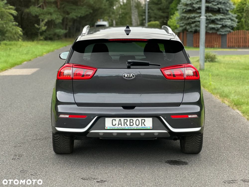 Kia Niro 1.6 GDI 2WD Edition 7 - 11