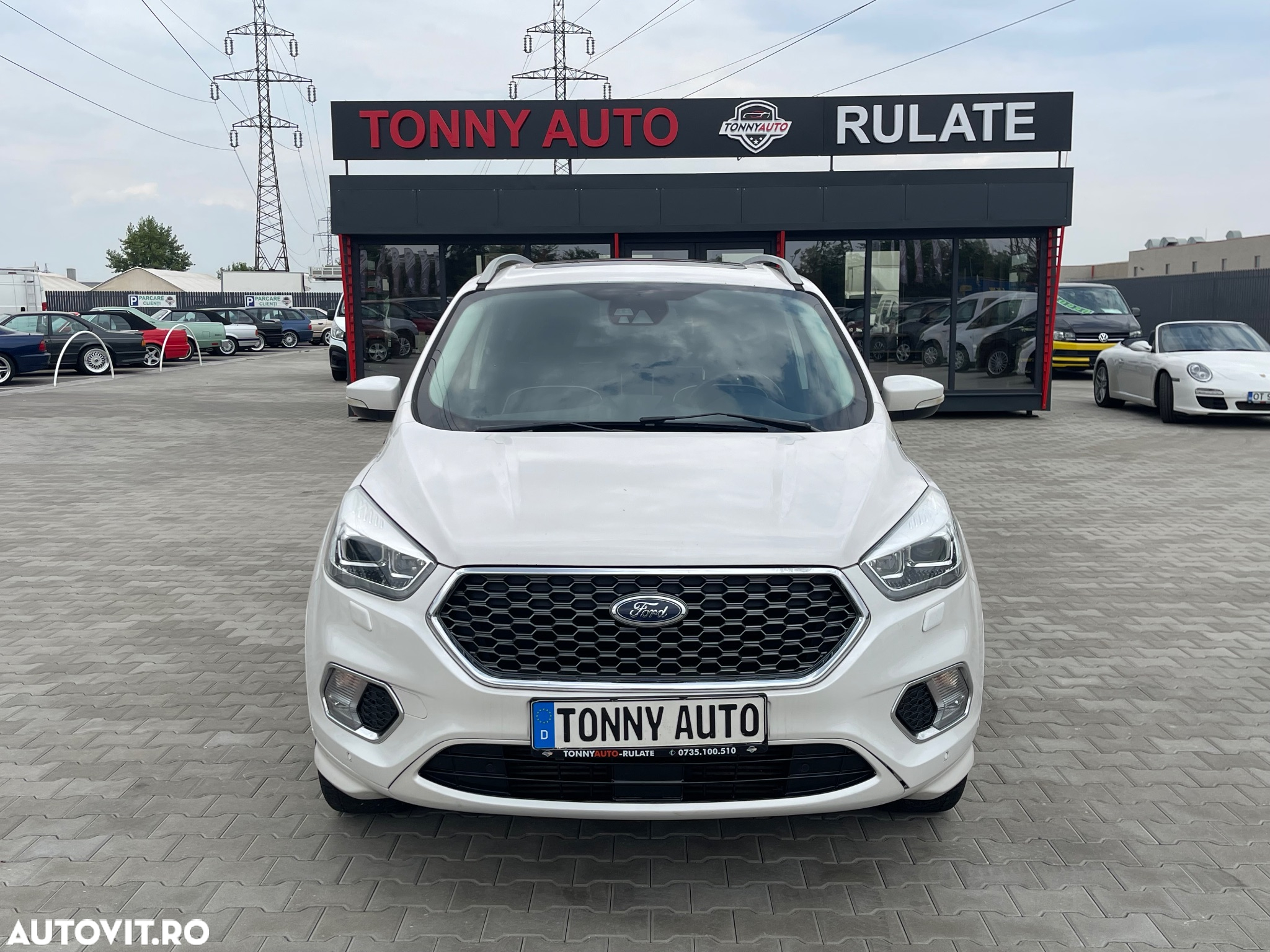 Ford Kuga 2.0 TDCi 4WD Powershift Vignale - 2