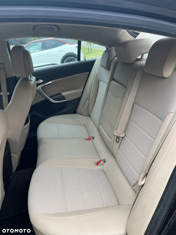 Opel Insignia 2.0 CDTI - 4