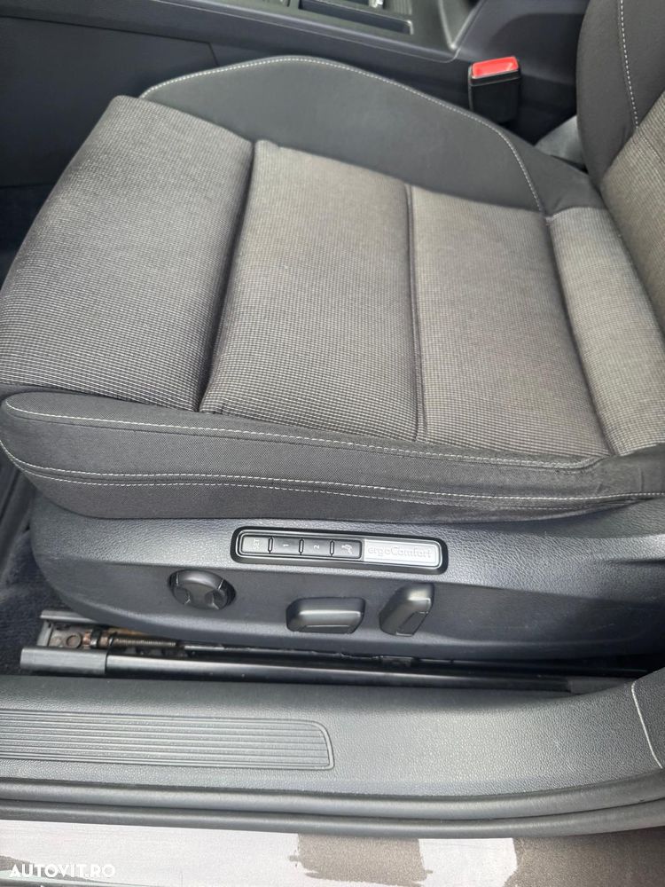 VOLKSWAGEN Passat 2016 — imagine 6