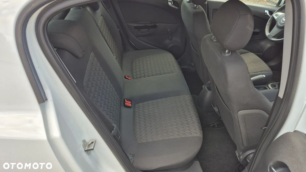 Opel Corsa 1.4 16V Active - 12