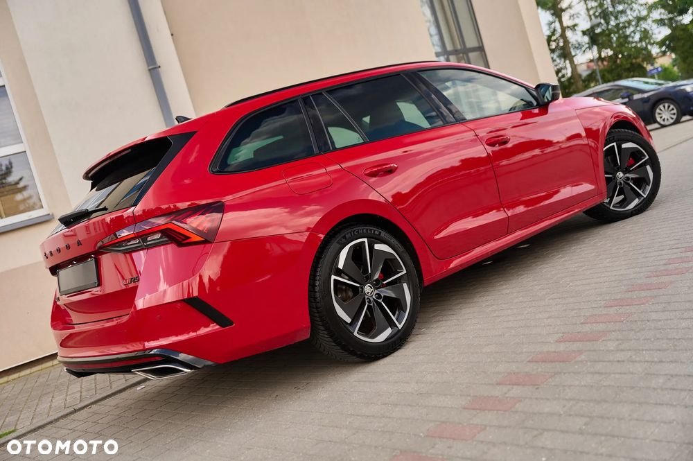 Skoda Octavia 2.0 TDI DSG 4x4 RS Plus - 4