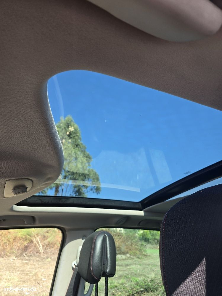 Renault Espace 2.0 dCi FAmily 7L - 13