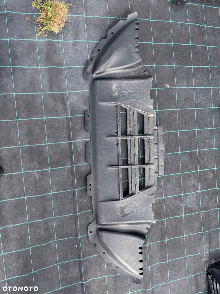 Osłona pod zderzak Maserati Levante