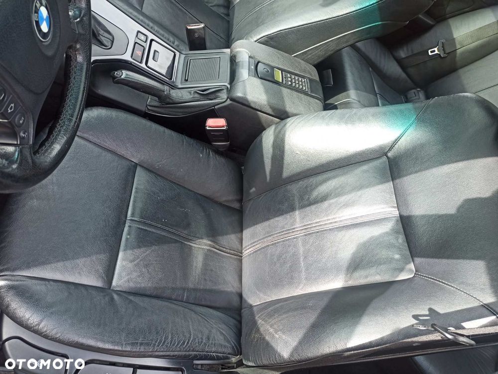 BMW Seria 5 - 14