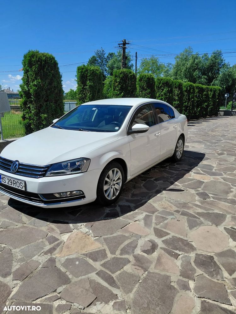 Volkswagen Passat 2.0 TDI DPF Blue TDI Comfortline - 1