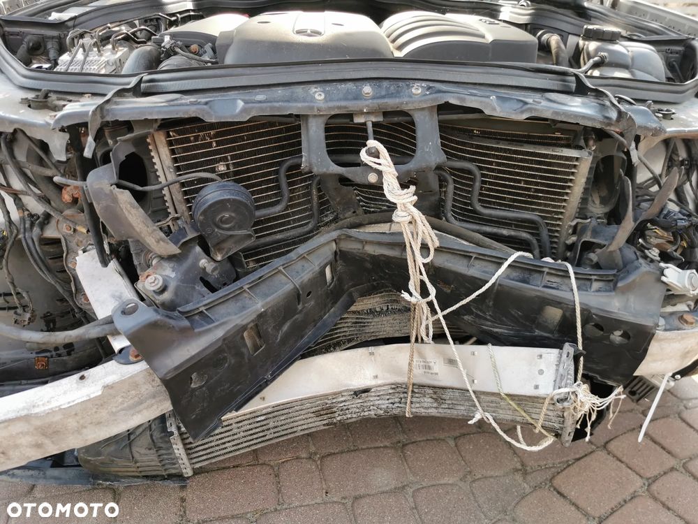 Mercedes-Benz Klasa E - 31