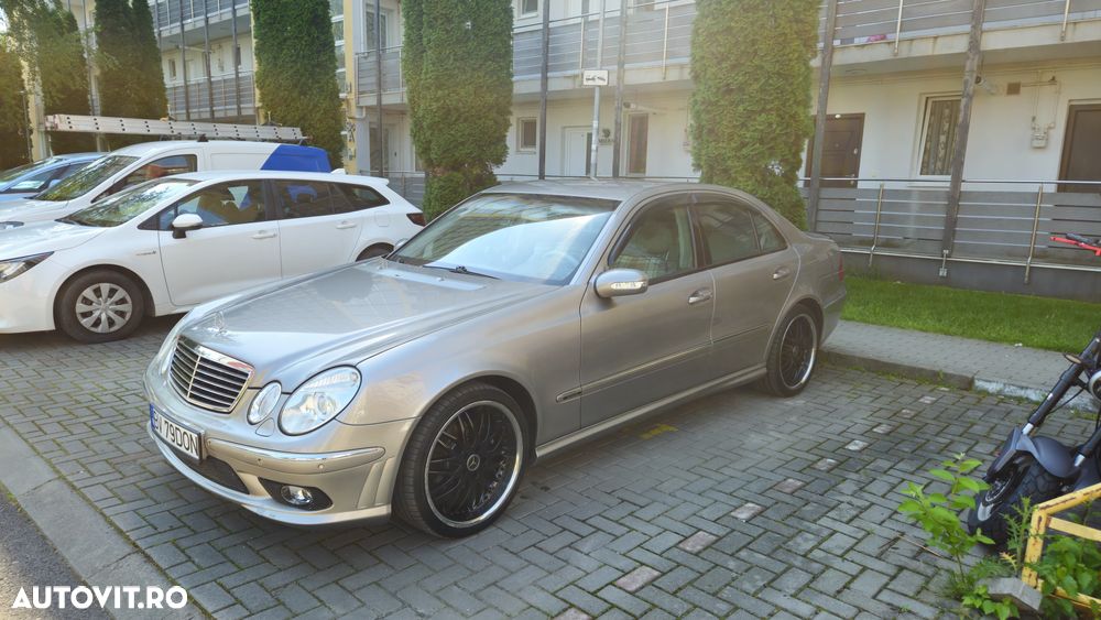 Mercedes-Benz E 200 KOMPRESSOR Automatik Elegance Sport Edition - 21