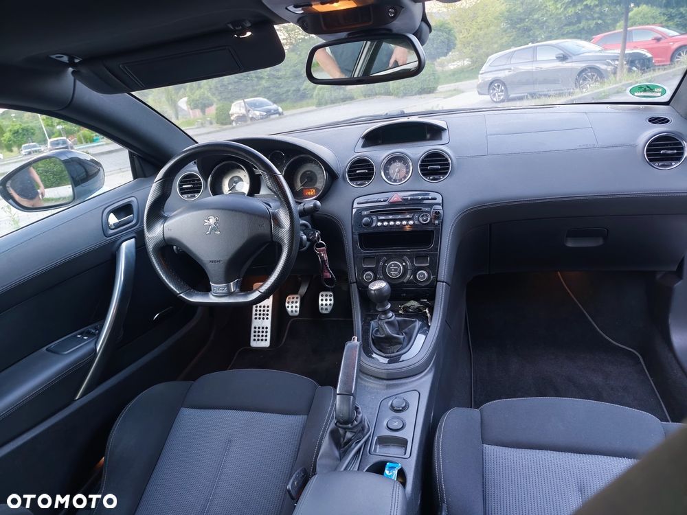 Peugeot RCZ 1.6 200 THP - 11