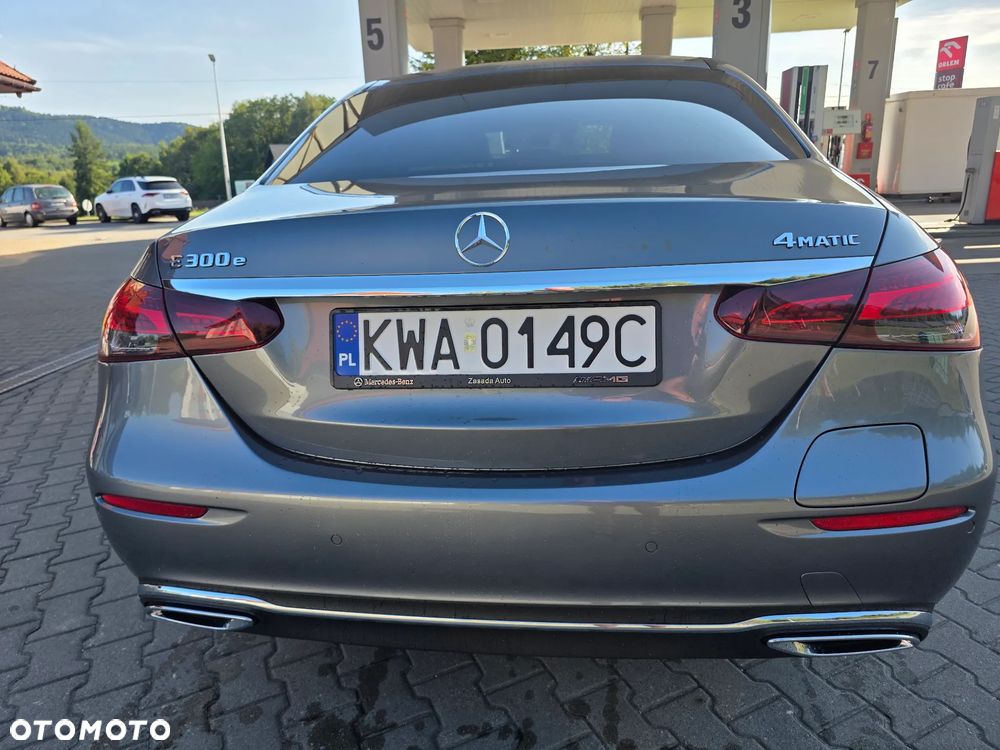 Mercedes-Benz Klasa E - 19