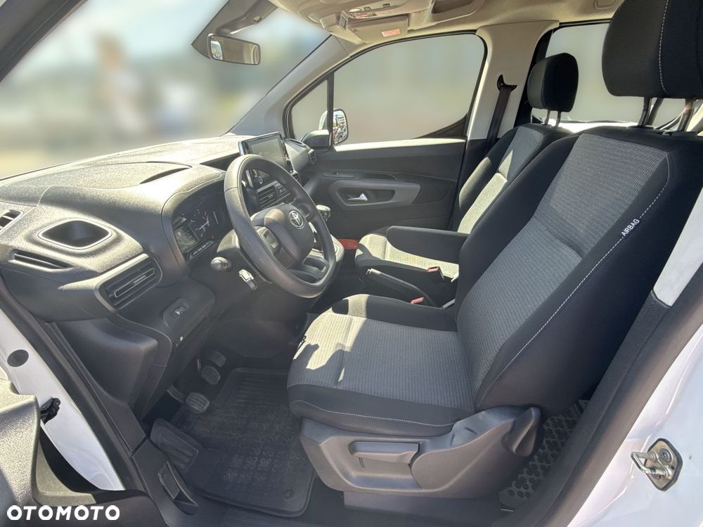 Toyota Proace City Verso Long 1.5 D-4D Business - 10