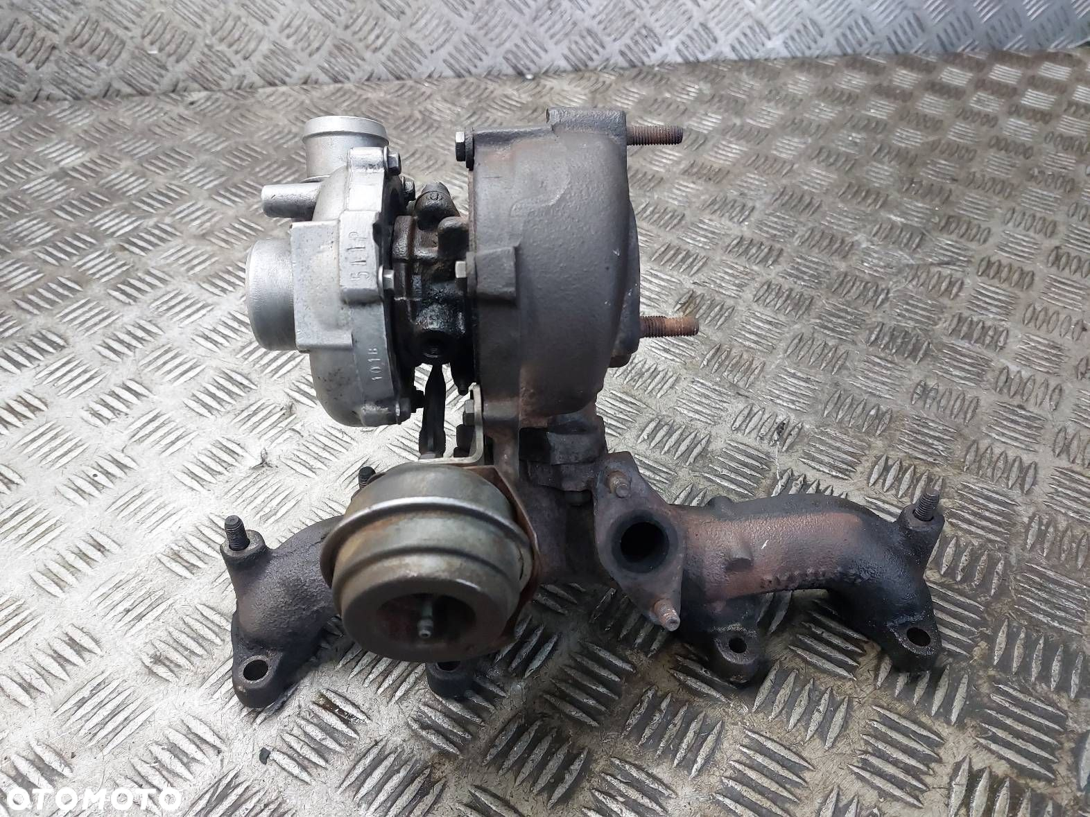 TURBOSPRĘŻARKA TURBINA VOLKSWAGEN PASSAT B5 FL 1.9 TDI 028145702H - 2