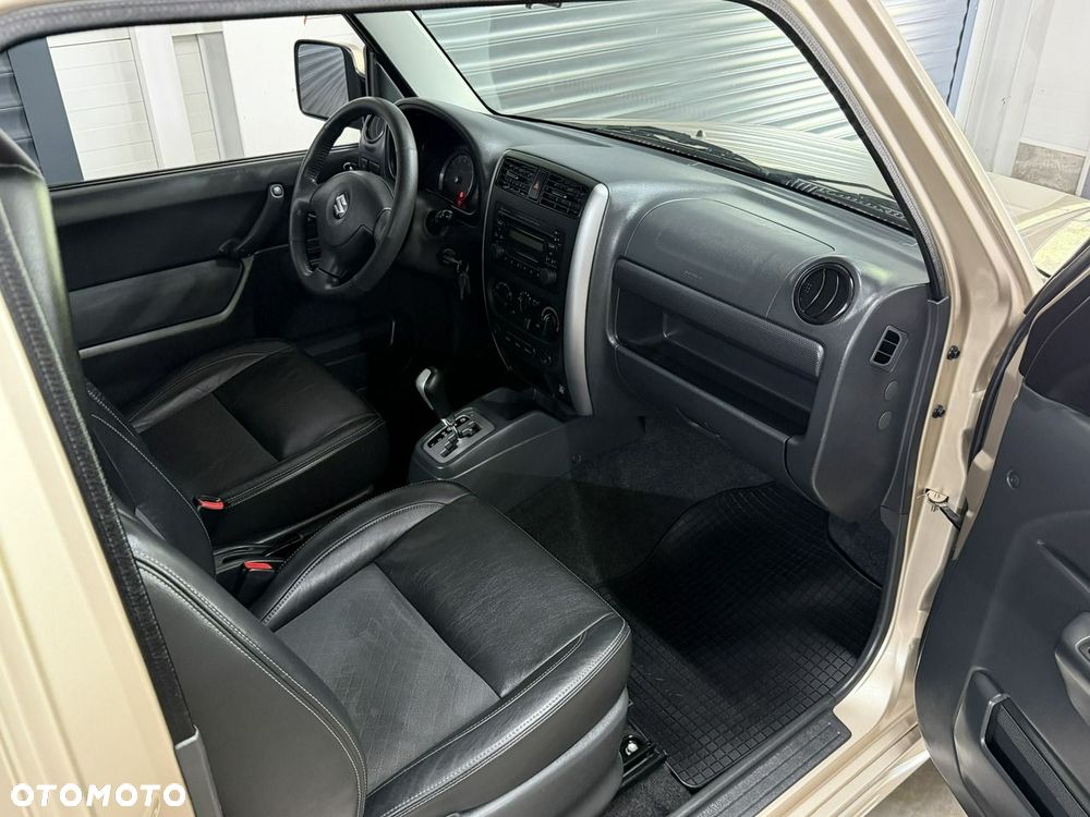Suzuki Jimny - 18