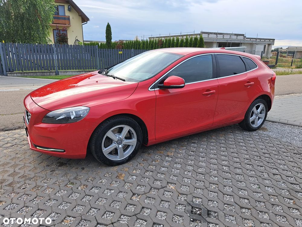 Volvo V40 D3 Momentum - 6