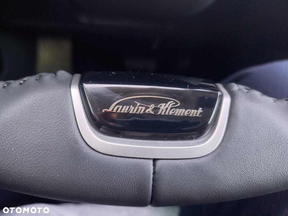 Skoda Superb 2.0 TDI SCR 4x4 L&K DSG - 21