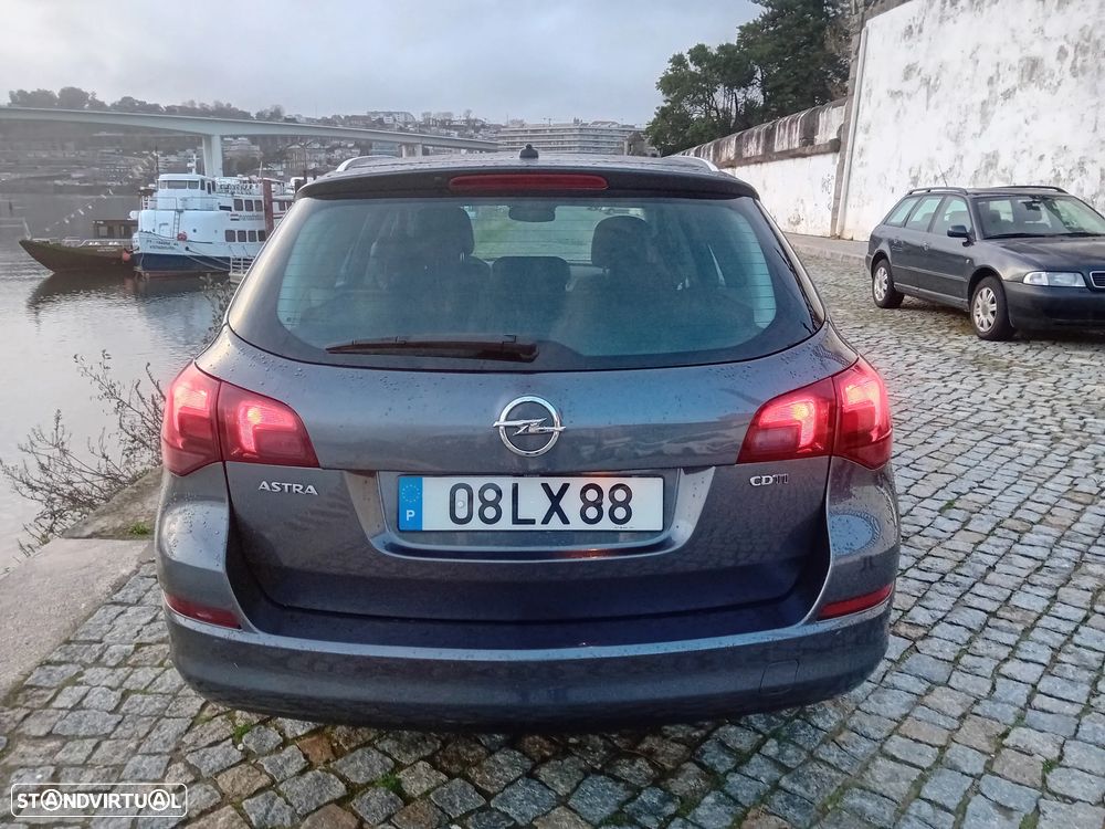 Opel Astra Caravan 1.7 CDTi Cosmo Plus - 4