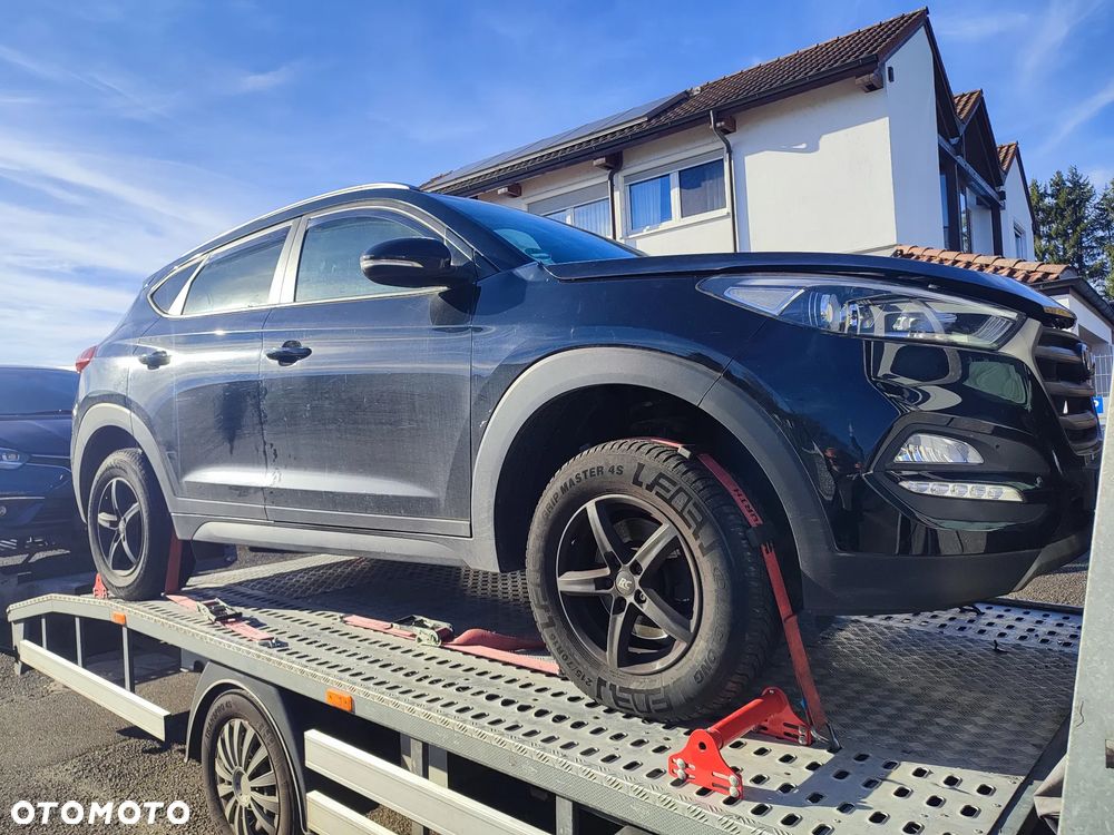 Hyundai Tucson blue 1.6 GDi 2WD Navi - 27