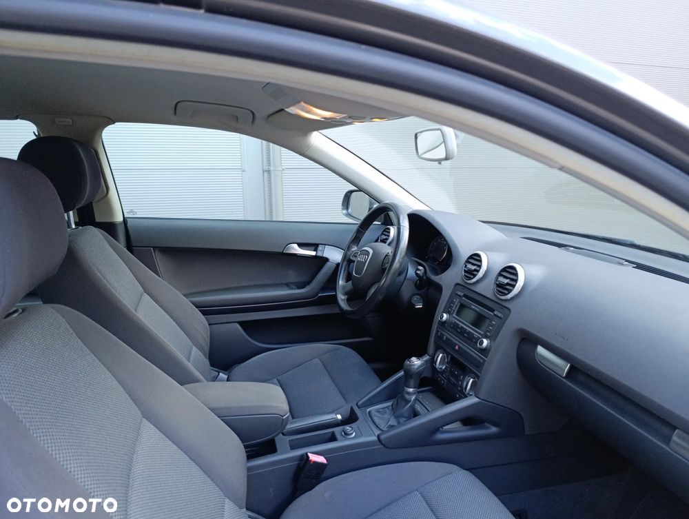 Audi A3 3-drzwiowe 1.4 TFSI Ambiente - 12