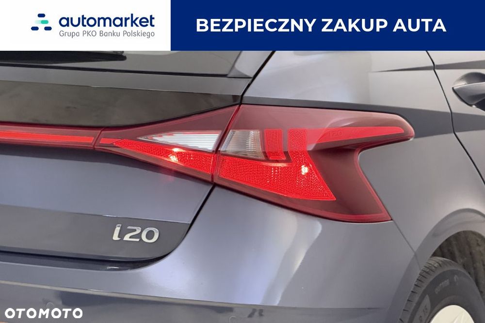Hyundai i20 1.2 Pure - 11