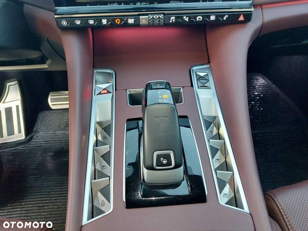 DS Automobiles DS 9 - 22