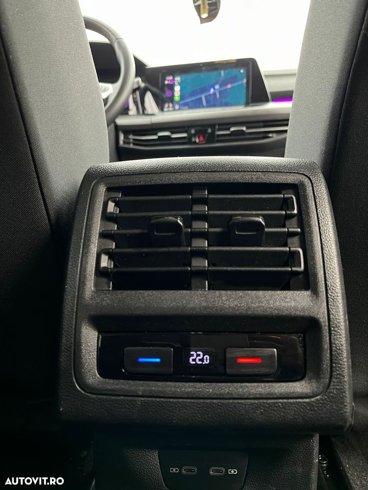 Volkswagen Golf Variant 2.0 TDI SCR DSG Style - 23