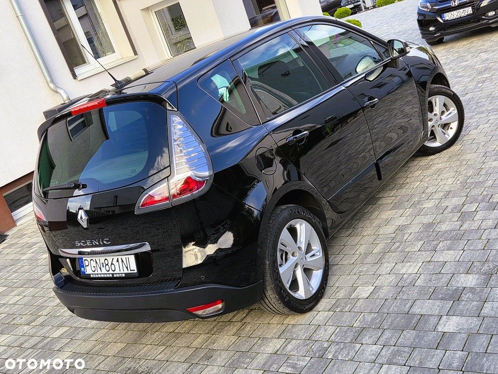 Renault Scenic 1.6 16V 110 LIMITED - 32