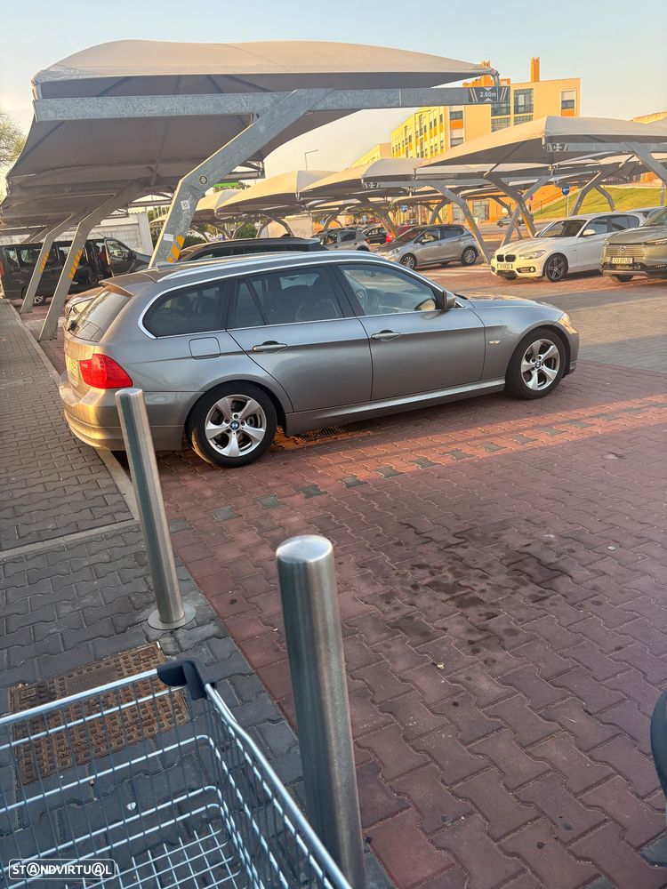 BMW 320 d DPF Efficient Dynamics Edition Edition Exclusive - 1