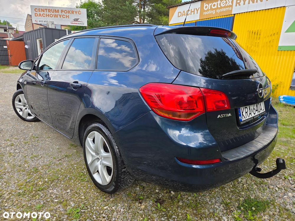 Opel Astra - 12