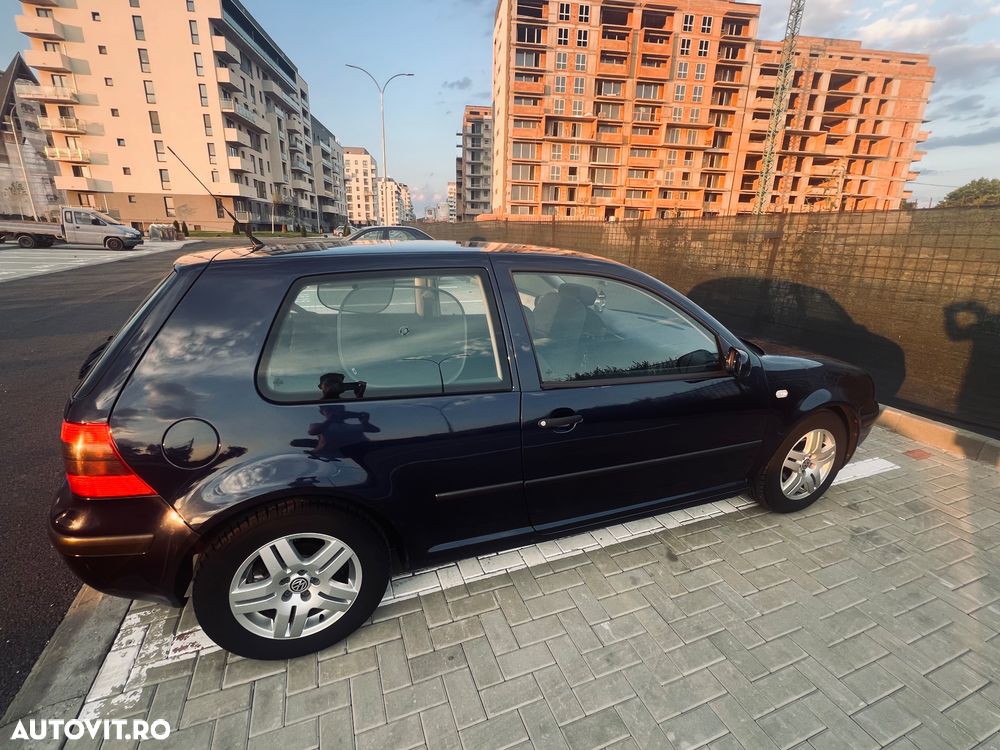 Volkswagen Golf 1.4 Basis - 4