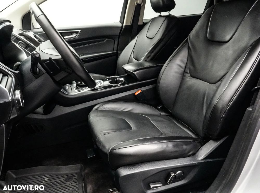 Ford Edge 2.0 TDCi Powershift Titanium - 14