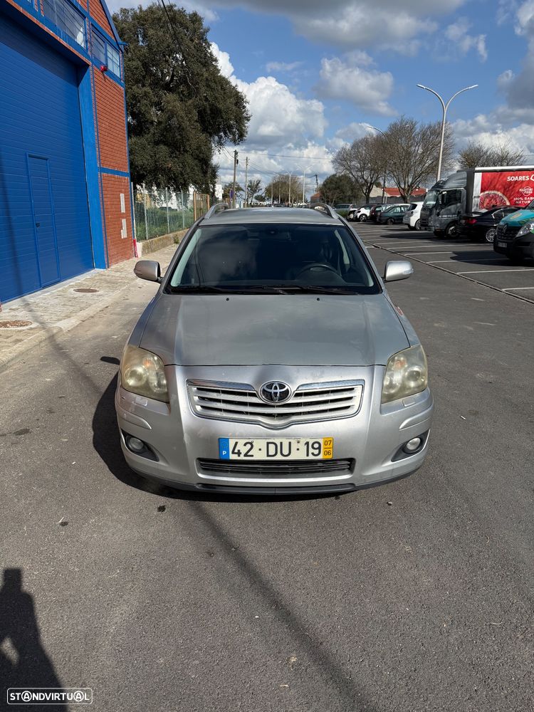 Toyota Avensis SW 2.0 D-4D Sol+GPS - 2