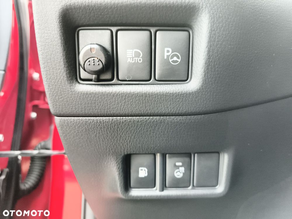 Toyota C-HR 2.0 Hybrid GR Sport - 22