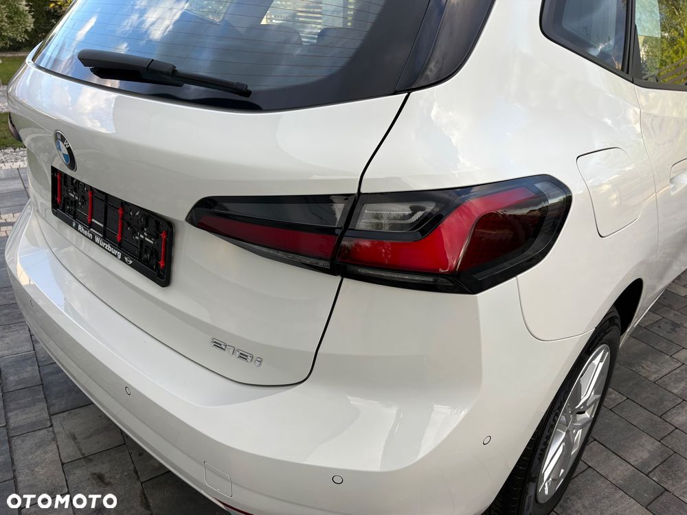 BMW Seria 2 218i - 34