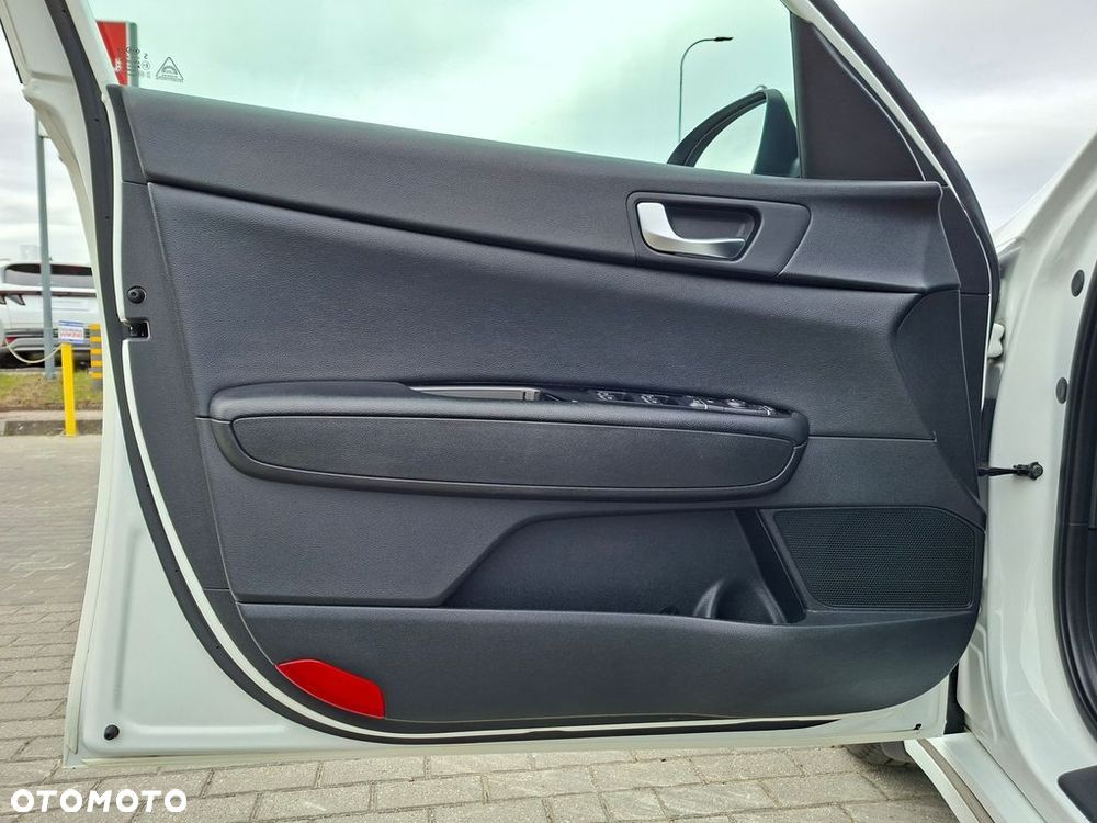 Kia Optima - 13