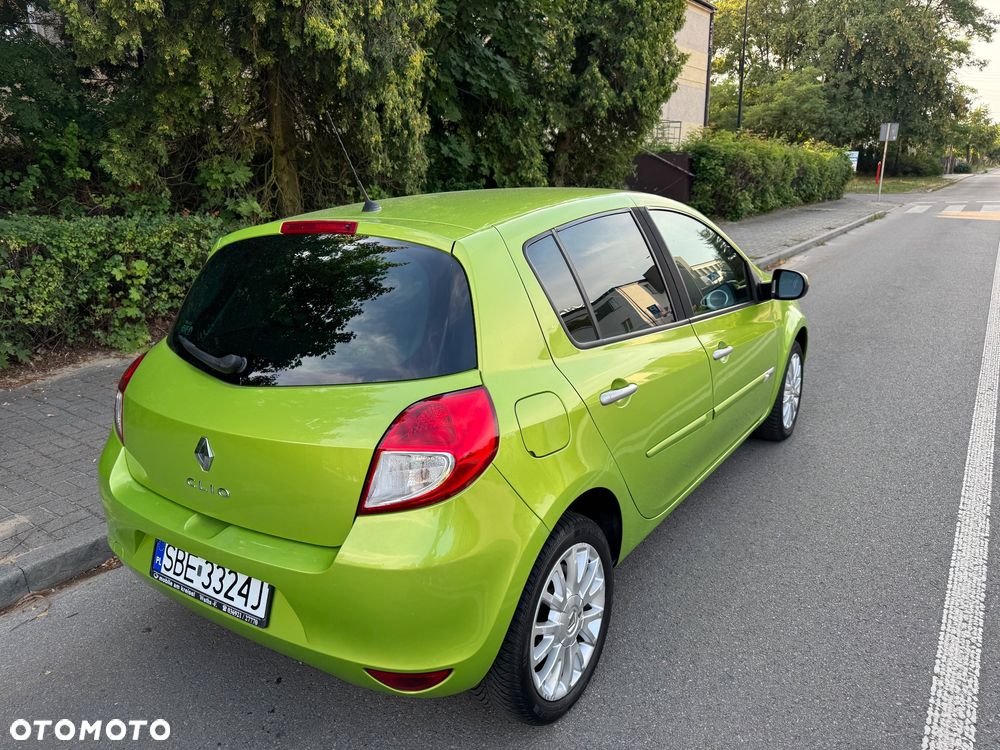 Renault Clio 1.2 TCE Authentique - 6