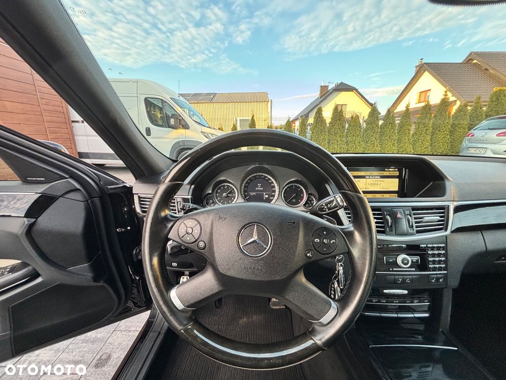 Mercedes-Benz Klasa E 350 CDI BlueEff Avantgarde - 10