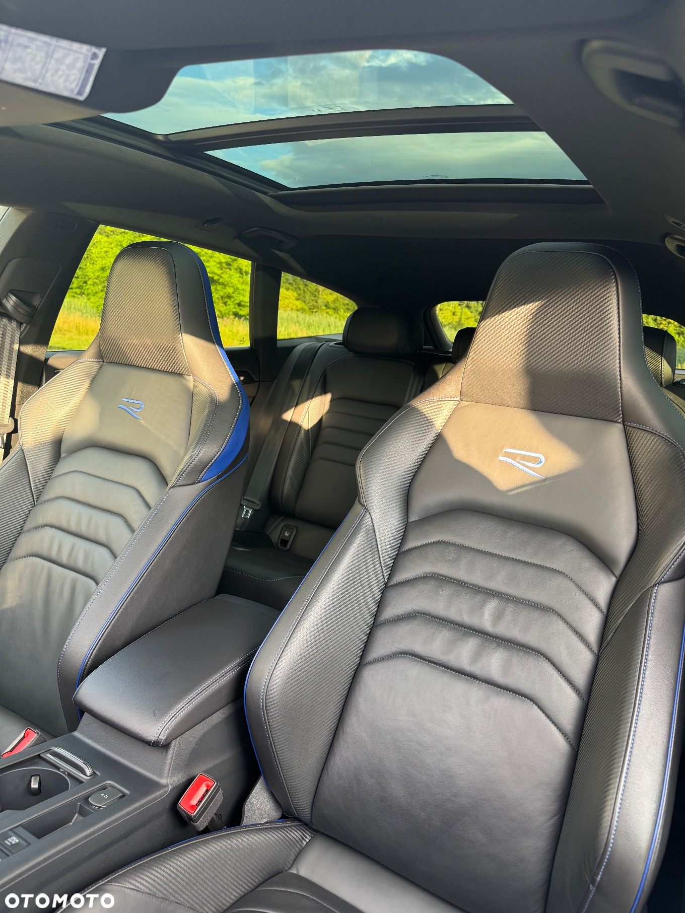 Volkswagen Arteon 2.0 TSI 4Motion R DSG - 10