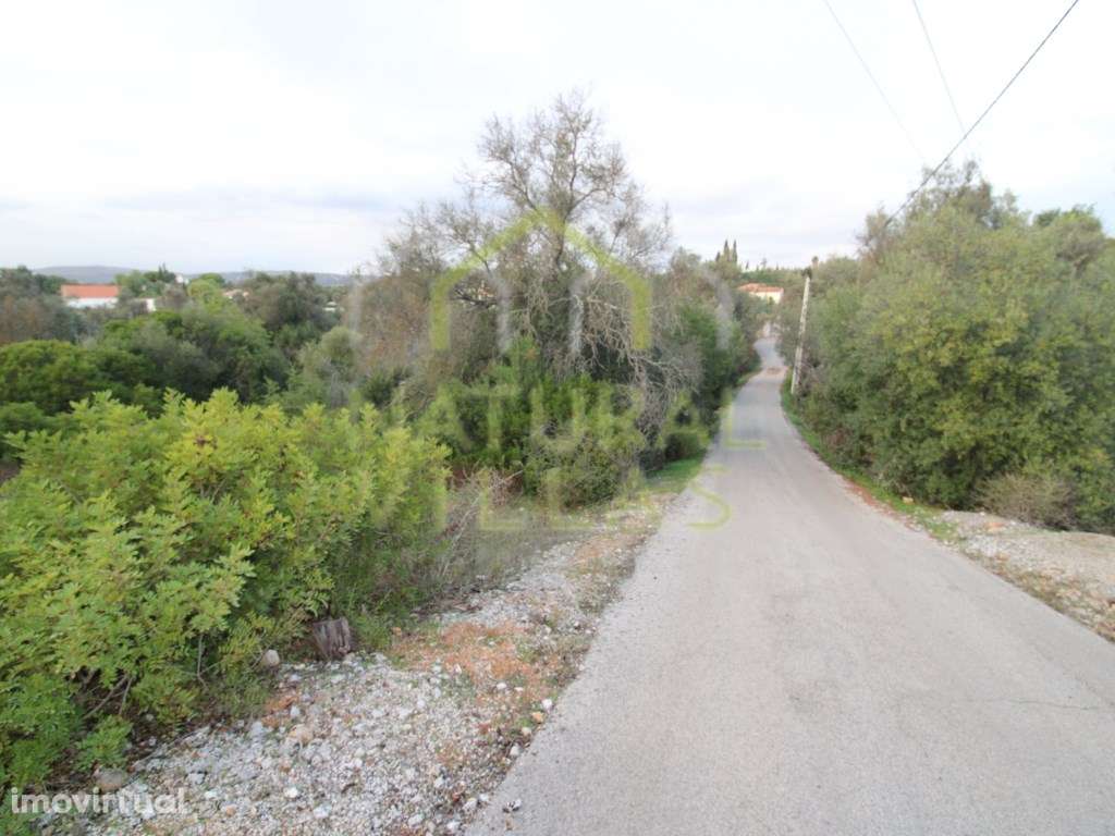 Terreno com Viabilidade Construtiva em Poço da Amoreira, Loulé - Grande imagem: 4/8